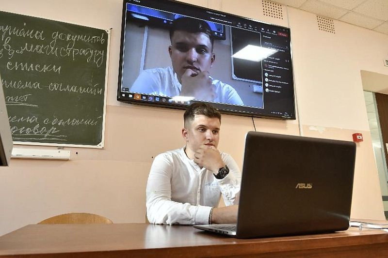Создателями школы стали выпускники экономического факультета КубГУ, руководитель группы – Александр Родионов