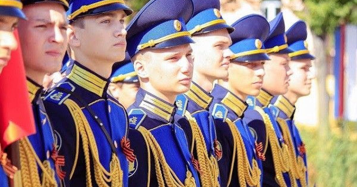 Кадетское училище в омске фото