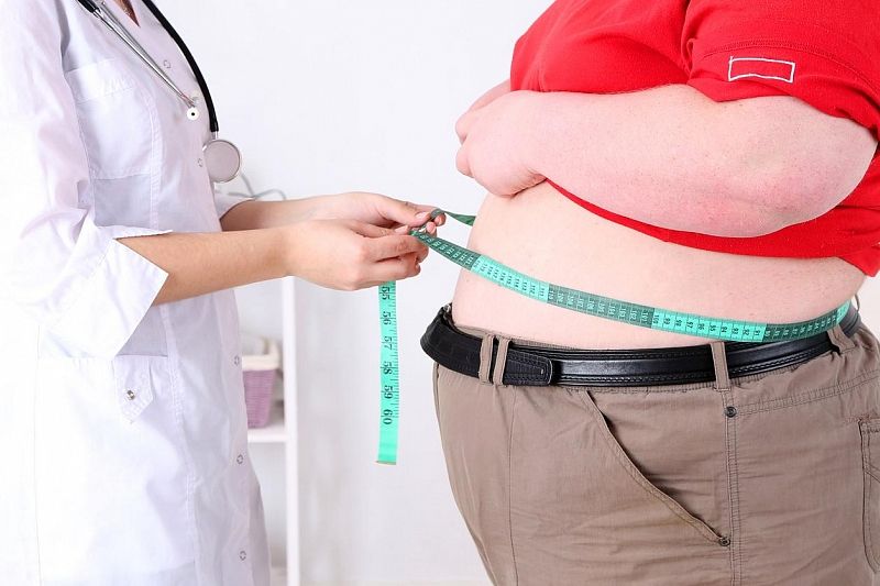 Ученые установили связь между ожирением и смертностью от коронавируса