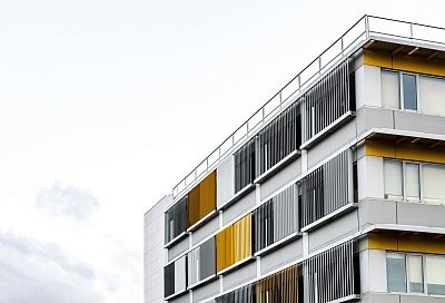 Объём инвестиций в недвижимость России в 2025 году сократился почти на 30%