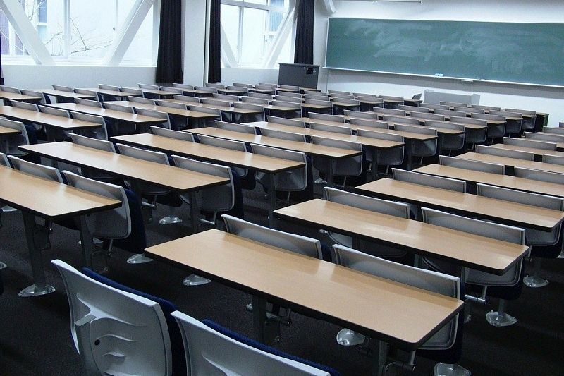 Скандал в школе: в департаменте образования прокомментировали конфликт между учителем и учеником