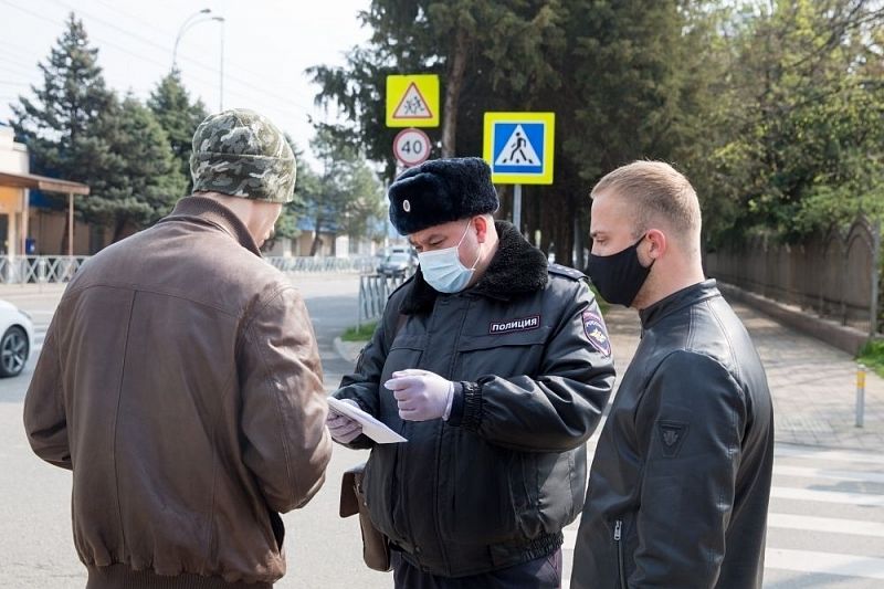 Более 1000 нарушителей антиковидных мер выявили за неделю в Краснодаре 