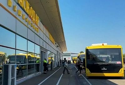 В аэропорту Краснодара сняли ограничения