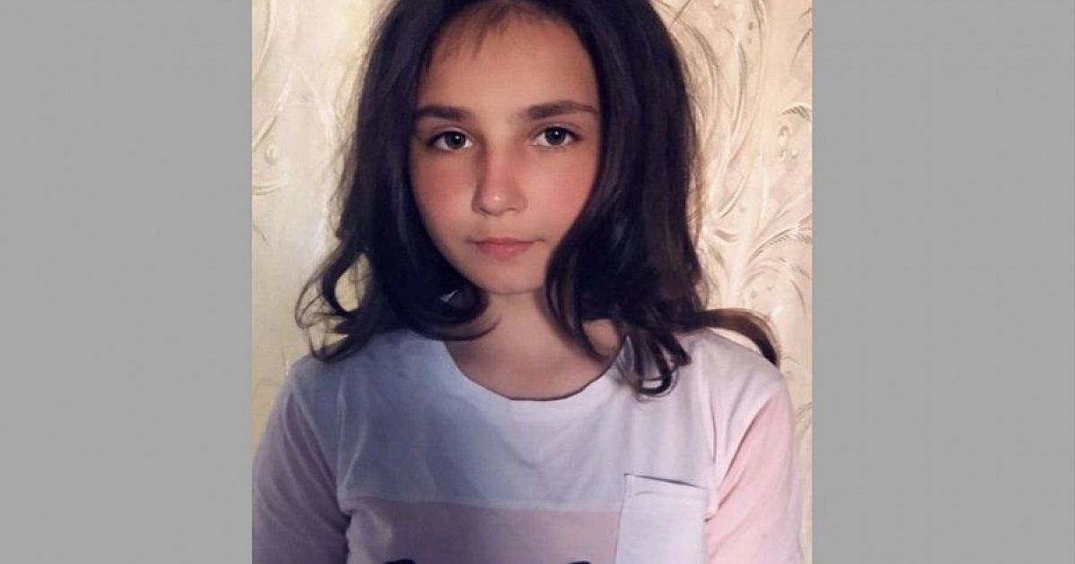 Девушки петрозаводска. Малолетняя 13 летняя. Женщина и подросток. Женщина и подросток. Женщина и подросток.