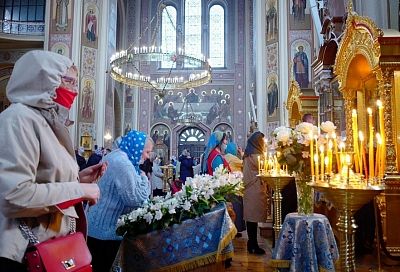 Губернатор Кубани Вениамин Кондратьев поздравил православных с Благовещением Пресвятой Богородицы