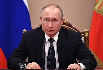 Владимир Путин объявил об окончании режима нерабочих дней в России с 12 мая