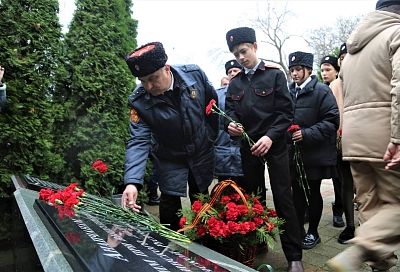 Память погибших в Чечне воинов почтили в Анапе