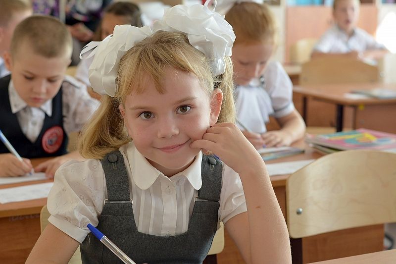 Школы в России уйдут на каникулы с 1 по 10 мая