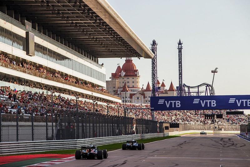 На «Формуле-1» в Сочи пройдет выставка современного искусства «Королевские гонки»