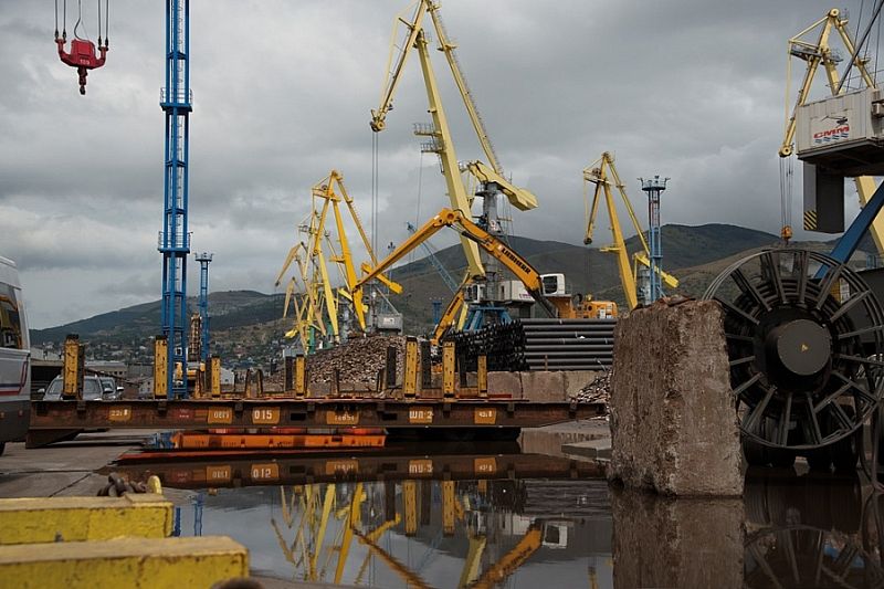 Морской торговый порт Новороссийска увеличил интенсивность перевалки черных металлов