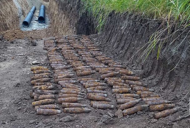 Более 200 боеприпасов времен Великой Отечественной войны нашли на стройплощадке в Краснодаре