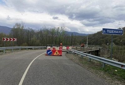 Временный мост через реку Пшенахо в Туапсинском районе откроют к концу мая