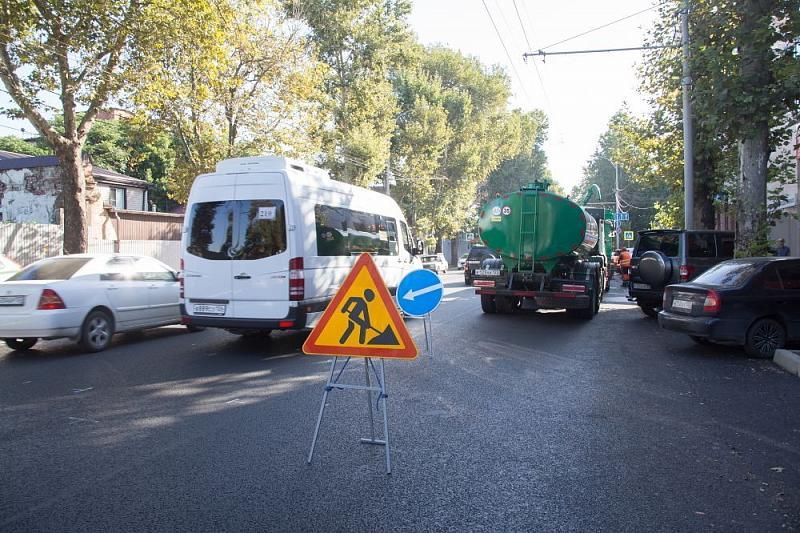 В Краснодаре специалисты прочистят ливневку по улице Ставропольской