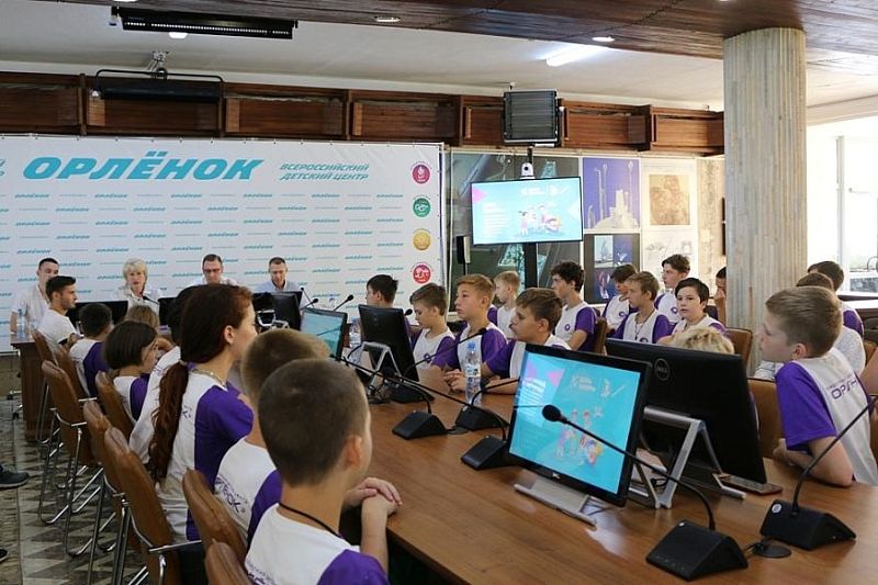 «День цифры» провели во всероссийском детском центре «Орленок» 