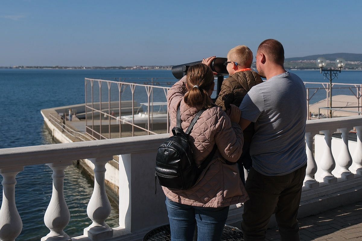 Какая температура Черного моря на курортах Краснодарского края