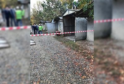 В Краснодаре судебные приставы во время сноса гаражей нашли гранату Ф-1