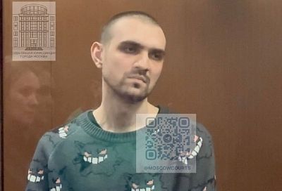 Гособвинение запросило 5 лет 11 месяцев колонии для стендап-комика из Ейска Останина*