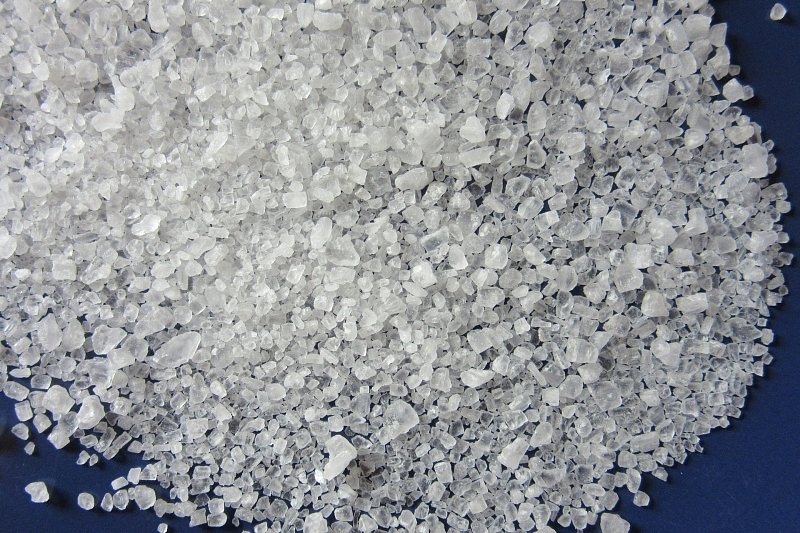 Чем морская соль лучше обычной и чем - опаснее