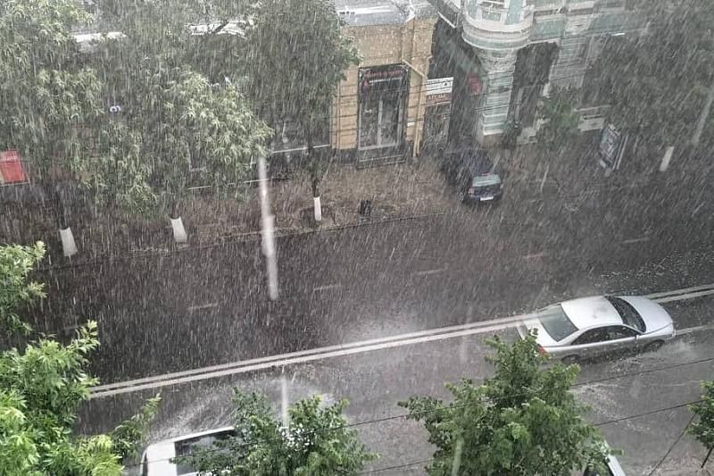 В Краснодаре 4 июня ожидается ливень с грозой и градом