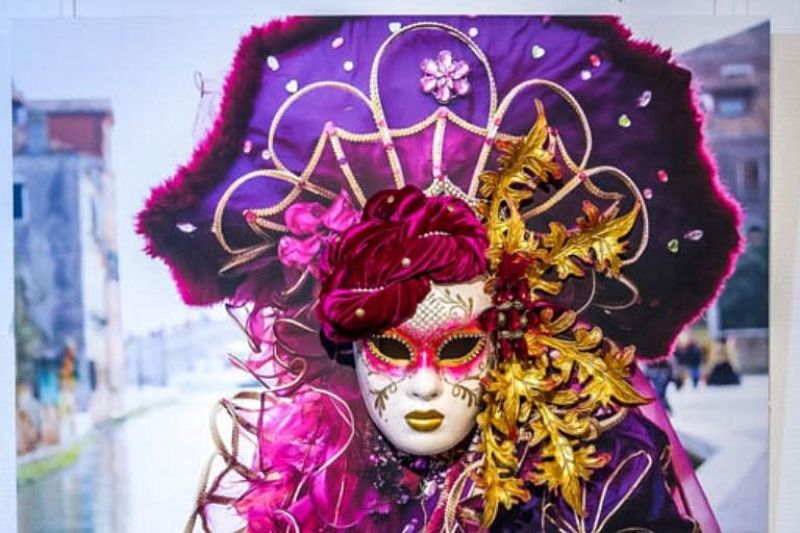 В Краснодаре открывается выставка масок «Венецианский карнавал»