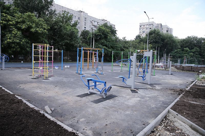 Завершается строительство нового корпуса на 400 мест школы №46 в микрорайоне Гидростроителей Краснодара