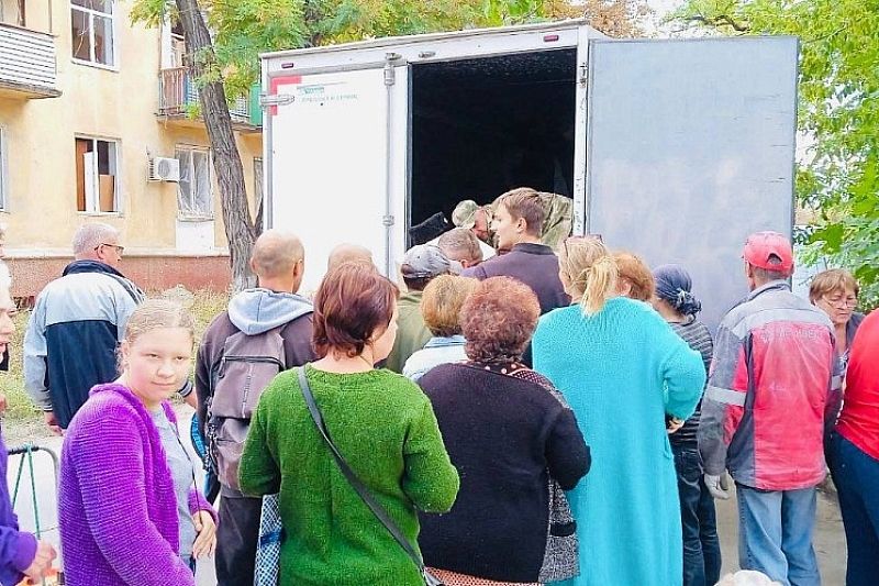 Кубанские казаки доставили очередные гуманитарные грузы на Донбасс