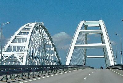 Какая обстановка на подъездах к Крымскому мосту