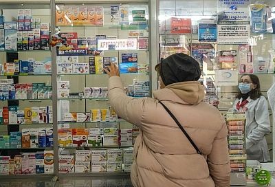 Краснодарский край вошел в тройку регионов по тратам на лекарства от коронавируса