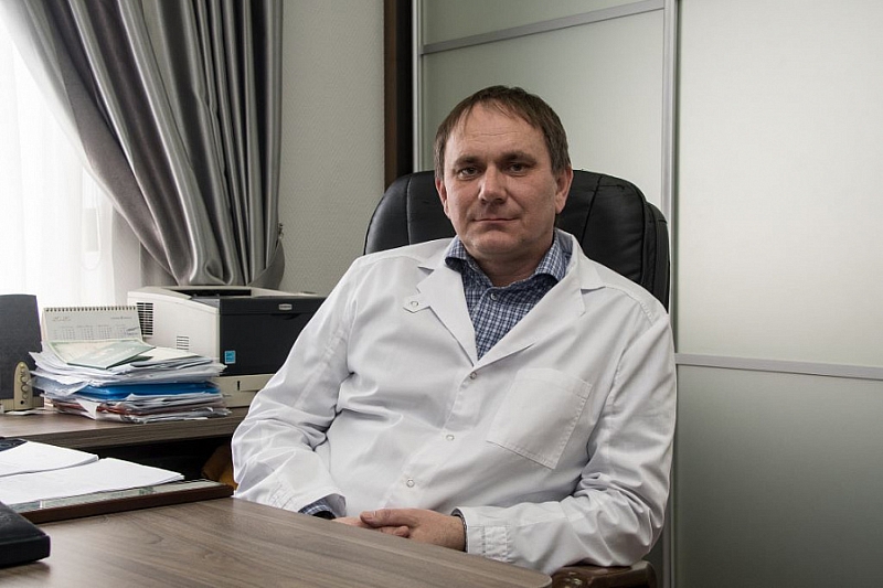 Главврач краевой инфекционной больницы Сергей Зотов объяснил, чем коронавирус отличается от гриппа