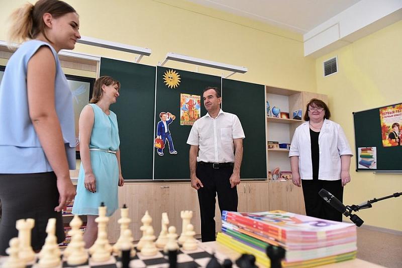 Губернатор Краснодарского края осмотрел новые школы в Краснодаре и Динском районе