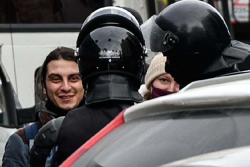 Как полиция действует на митингах в России