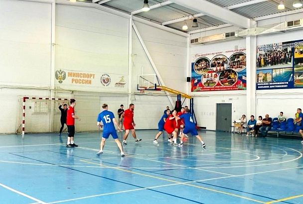 Соревнования по гандболу проходят в Тимашевском районе