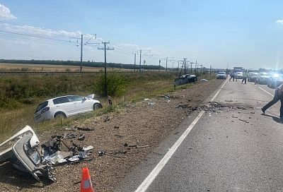 Водитель иномарки погибла в ДТП на встречке в Краснодарском крае