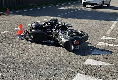 Мотоциклист на Harley-Davidson погиб при столкновении с фургоном под Анапой