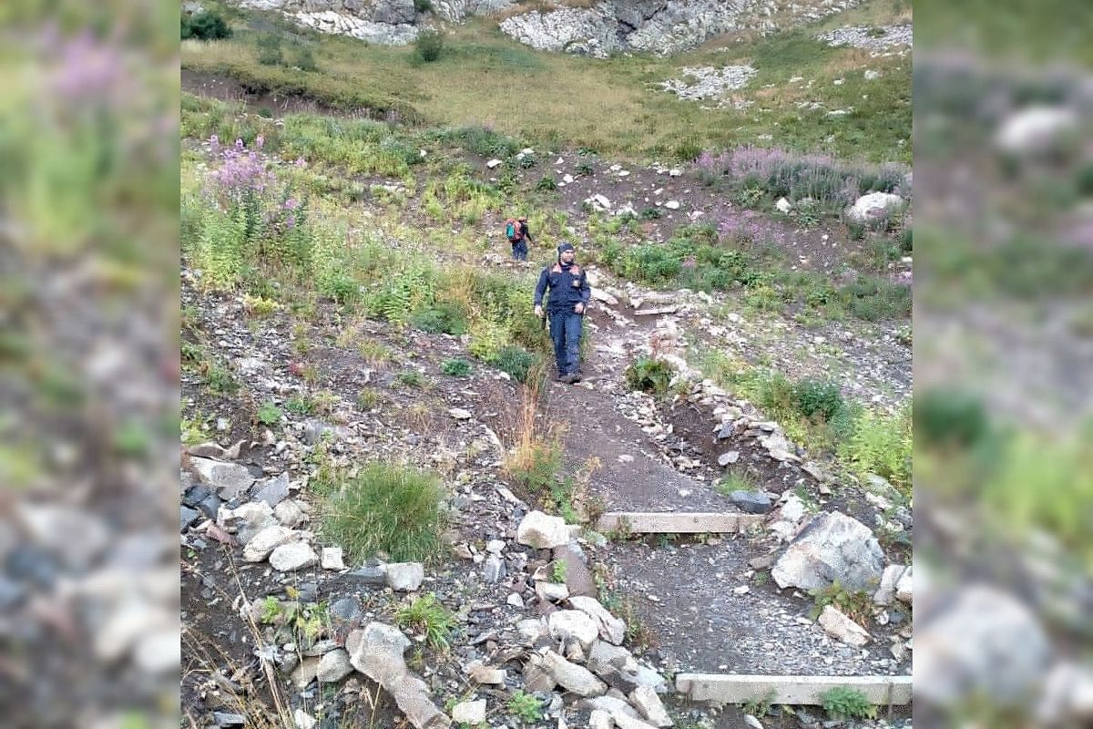 Причиной потери связи с группой туристов с детьми в Сочи стал сход с маршрута