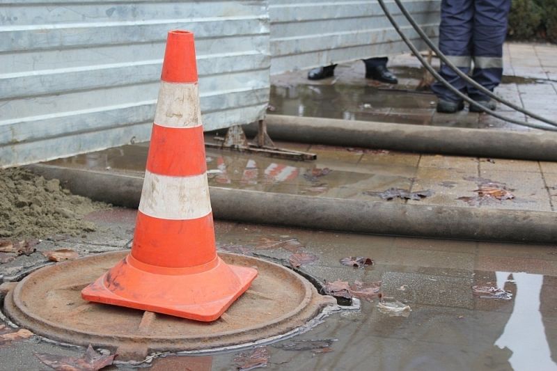 «Краснодар Водоканал» ведет промывку канализации для ликвидации подтоплений в Московском микрорайоне