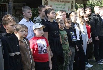 Более 400 подростков в Славянском районе прошли обучение в военно-патриотическом лагере