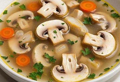 Грибной суп с плавленым сыром и шампиньонами  — идеальное сочетание насыщенного вкуса и нежной текстуры