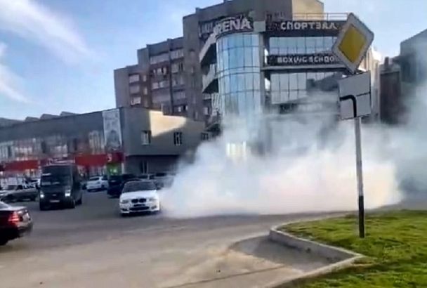 «Я больше так не буду»: водитель BMW извинился за дрифт на дорогах Белореченска