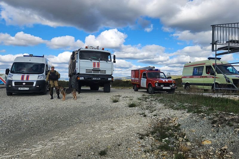 В Новороссийске ввели локальный режим ЧС из-за найденной на базе отдыха авиабомбы
