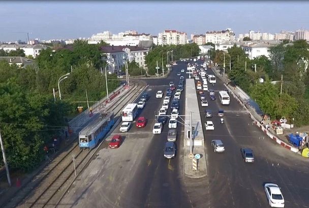 Ремонт почти 75 км дорог завершат в Краснодаре к 1 сентября