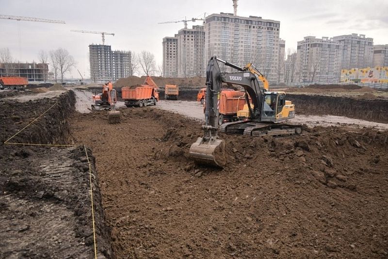Школу на 1550 мест начали строить в районе Западного Обхода Краснодара