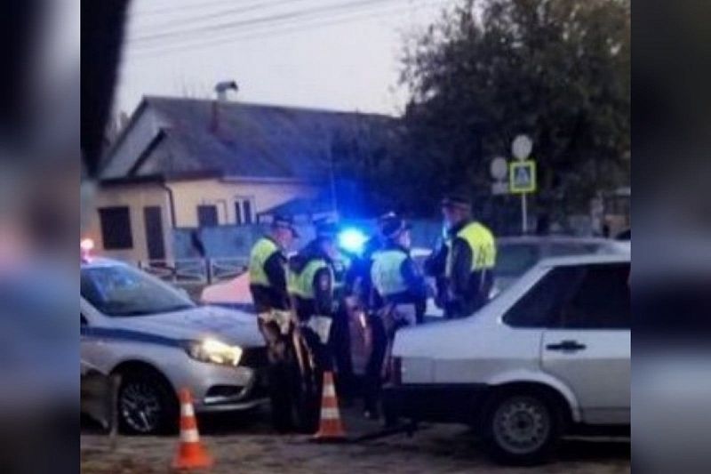 В Адыгее на 15 суток арестован водителя ВАЗа, устроивший ДТП во время полицейской погони
