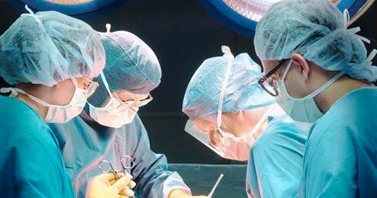 Уникальная операция по одновременному удалению нескольких меланом ...