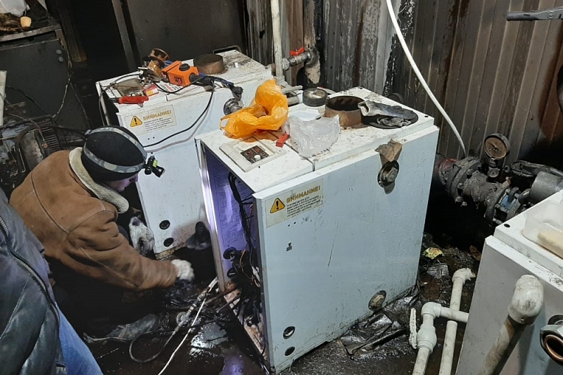 В поселке Краснодарском после пожара заменили оборудование в котельной и восстановили отопление домов