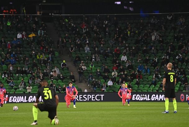 В УЕФА прокомментировали отказ игроков «Краснодара» вставать на колено перед матчем с «Челси»