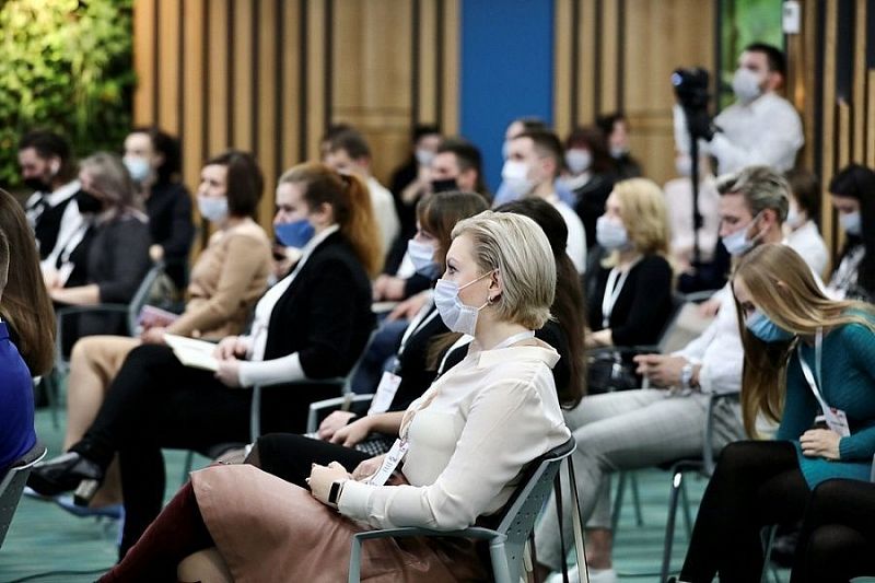 Более 130 участников школы «Бизнес молодых» в Краснодарском крае уже зарегистрировали собственное дело