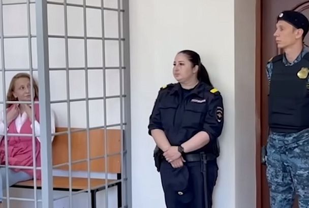 Не смогла обжаловать приговор: экс-глава налоговой Туапсе осуждена на 10 лет за взятку