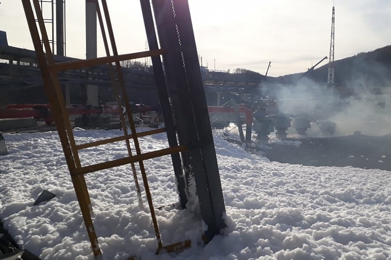 В Новороссийске потушили пожар после взрыва на нефтезаводе