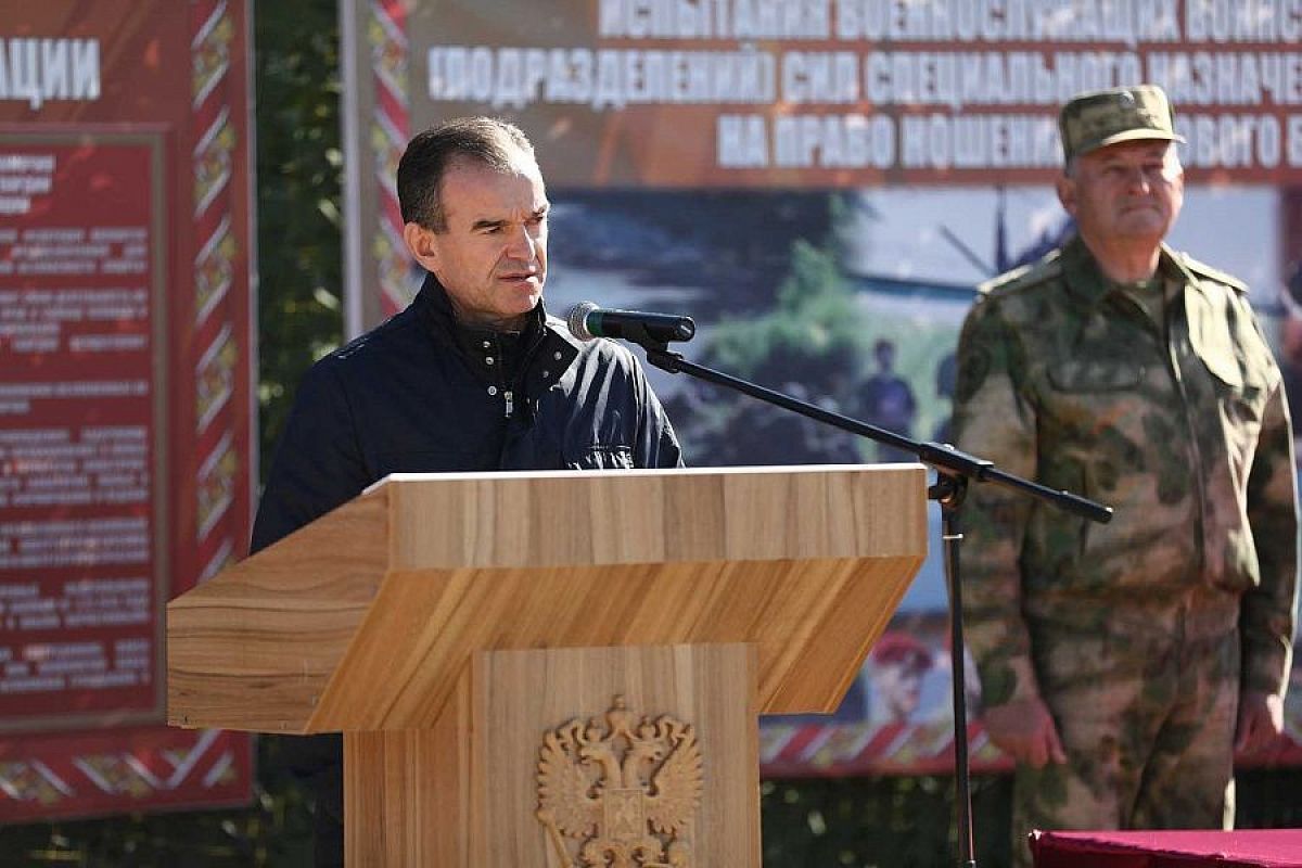 Губернатор Кубани Вениамин Кондратьев принял участие в церемонии вручения краповых беретов военнослужащим Южного округа войск Росгвардии